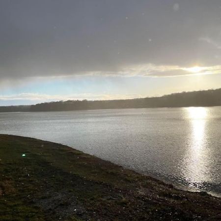Gite Les Reculons Au Pied Du Lac Les Midoux Kültér fotó